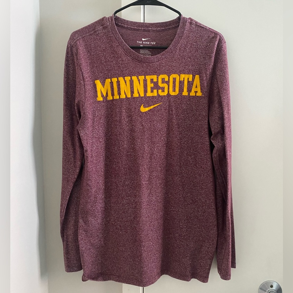 University of Minnesota Nike Long Sleeve Shirt, Men’s Medium